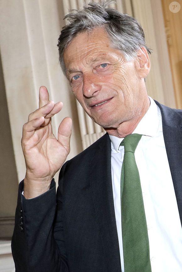 Alors que la Ligue 1 est en plein marasme, Nicolas de Tavernost arrivera-t-il à redresser la situation ?

Exclusif - Portrait de Nicolas de Tavernost à Paris, le 21 juillet 2023.
© Cédric Perrin/Bestimage