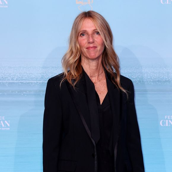 Sandrine Kiberlain (Présidente du Jury) - Tapis rouge de la soirée d'ouverture de la 7ème édition du festival Cineroman à Nice le 29 septembre 2025. © Dominique Jacovides - Bruno Bebert / Bestimage