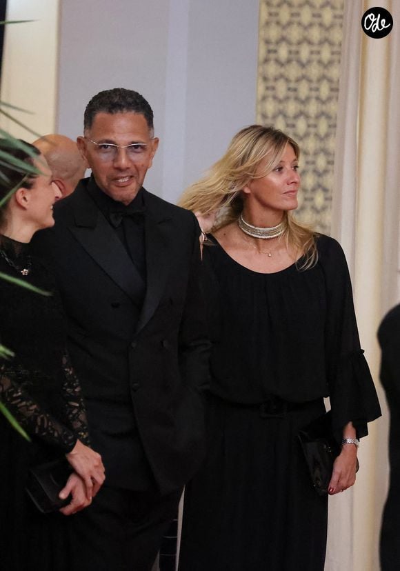 Le bateau est disponible à la location chez l’Agence Nautique afin de permettre aux intéressés de profiter de l’élégance des lignes épurées de cette embarcation ayant bénéficié d’une attention toute particulière.

Camille Cottin, Roschdy Zem, Sarah Poniatowski au photocall de la soirée d'anniversaire pour les 20 ans du Festival International du Film de Marrakech, Maroc, le 25 novembre 2023. © Dominique Jacovides/Bestimage