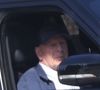Studio city, CA - EXCLUSIF - Bruce Willis a été vu en train de boire un verre pendant environ une heure à Studio City, accompagné de deux gardes du corps. Après la sortie, le groupe est rentré tranquillement chez lui. (2025)