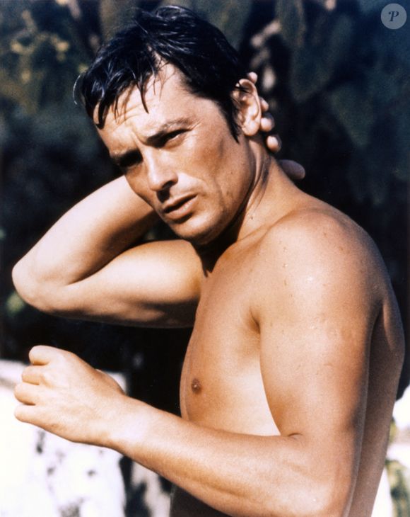 lieu où repose l'icône Alain Delon

Alain Delon en 1970.(© Movie Star News via ZUMA Press Wire Service)