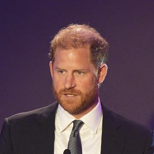 Le prince Harry a fait une apparition surprise à Kiev.

Le duc de Sussex prend la parole lors de la cérémonie annuelle des WellChild Awards, qui célèbre les réalisations et la résilience des jeunes gravement malades et de leurs familles, à l'hôtel Royal Lancaster de Londres. © Chown Aaron/PA Photos/ABACA