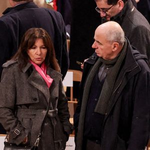 Anne Hidalgo, maire de Paris - Messe de consécration du mobilier liturgique de la cathédrale Notre-Dame de Paris, le 8 décembre 2024. Joyau de l’art gothique, lieu de culte et de culture, symbole universel de la France et de son histoire, la cathédrale de Notre-Dame de Paris rouvre ses portes les 7 et 8 décembre, cinq ans après le terrible incendie ravageur, survenu le 15 avril 2019. 
© Cyril Moreau / Bestimage