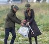 William et Kate ont participé ensuite à un ramassage de déchets sur une plage de cette île prisée des touristes.

17 Septembre 2026. Prince William et Kate Middleton en visite sur l'île de Bute en Écosse. © GoffPhotos/Bestimage