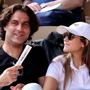 Joyce Jonathan et Martial Paoli dans les tribunes (night session) lors des Internationaux de France de Tennis de Roland Garros 2025, le 3 juin 2025 à Paris. © Dominique Jacovides / Bestimage