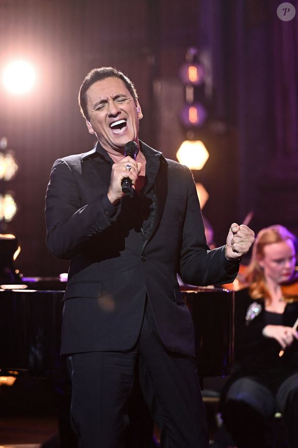 Exclusif - Dany Brillant - Enregistrement de l'émission "Le Grand Echiquier : Spéciale Charles Aznavour" à l'Opéra royal de Versailles, présentée par C.Chazal et A.Manoukian, et diffusée sur France 2 le 29 mai 2025. © Guillaume Gaffiot/Bestimage
