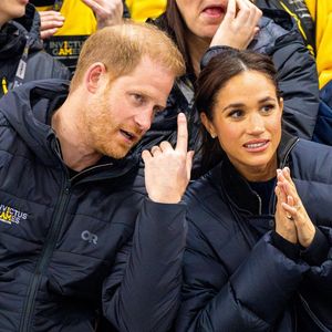 Le mari de Meghan Markle, le prince Harry, est au coeur d'une polémique malgré lui 


Le prince Harry, duc de Sussex et Meghan Markle, duchesse de Sussex, assistent à un match de basketball en fauteuil lors des "Invictus Games Vancouver Whistler" à Vancouver. Backgrid USA / Bestimage