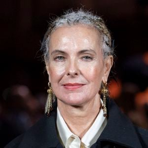 L'actrice a fortement inquiété les personnes présentes dans le public.

Carole Bouquet – Photo Call  du Défilé de mode Chanel Collection Printemps-Été 2026 dans le cadre de la Fashion Week de Paris, France, le 6 octobre 2025.
 
© Olivier Borde / Bestimage