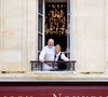 Au quotidien, il file le parfait amour avec sa femme Dominique.

Exclusif - Le célèbre chef étoilé Philippe Etchebest et sa femme Dominique ouvrent un nouveau restaurant "La maison Nouvelle" dans le quartier très branché des Chartrons à Bordeaux, France, le 21 janvier 2022.  © Fabien Cottereau/Bestimage