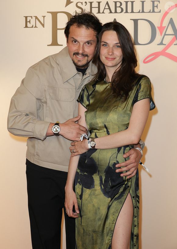 Juan Arbeláez et sa compagne Cassandre Verdier - Première du film "Le Diable s'habille en Prada (The Devil wears Prada 2)" au cinéma Le Grand Rex à Paris, le 27 avril 2026.

© Guirec Coadic/Bestimage