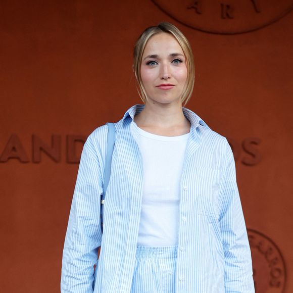 Chloé Jouannet au village lors des Internationaux de France de Tennis de Roland Garros 2025. Paris, le 30 mai 2025. © Moreau / Jacovides / Bestimage