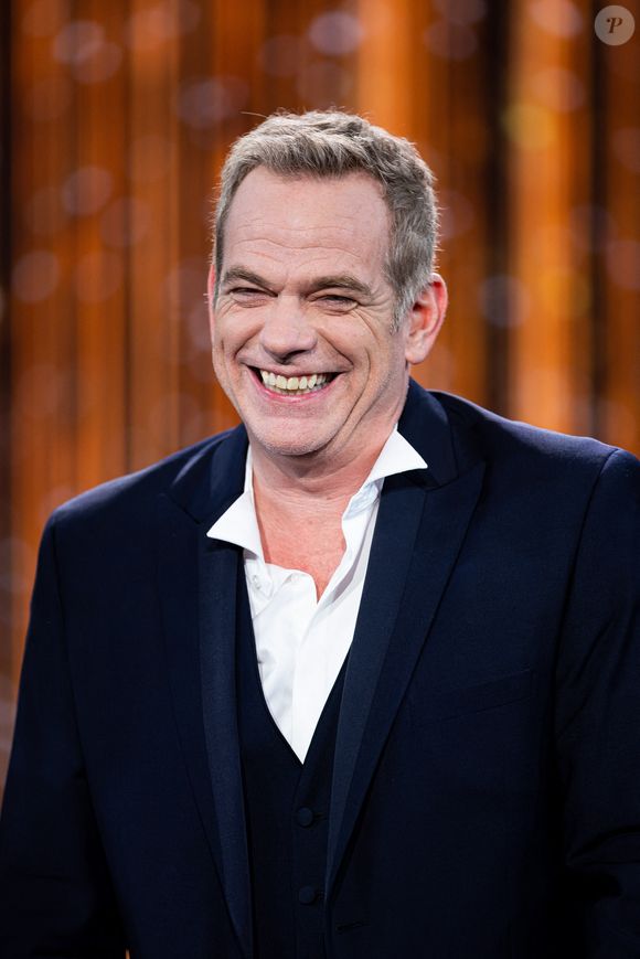 Garou Enregistrement de l'émission "La Fine Equipe : Le retour !" à Paris, diffusée le 14 janvier sur France 2. Le 4 novembre 2022 © Cyril Moreau-Tiziano Da Silva / Bestimage
