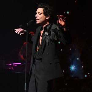 Mika, l'auteur-compositeur-interprète, musicien et acteur libano-américano-britannique, en concert sur la scène du Grand Auditorium du Palais des Festivals de Cannes dans le cadre du MIDEM 2025 le 30 janvier 2025.
© Bruno Bebert/Bestimage