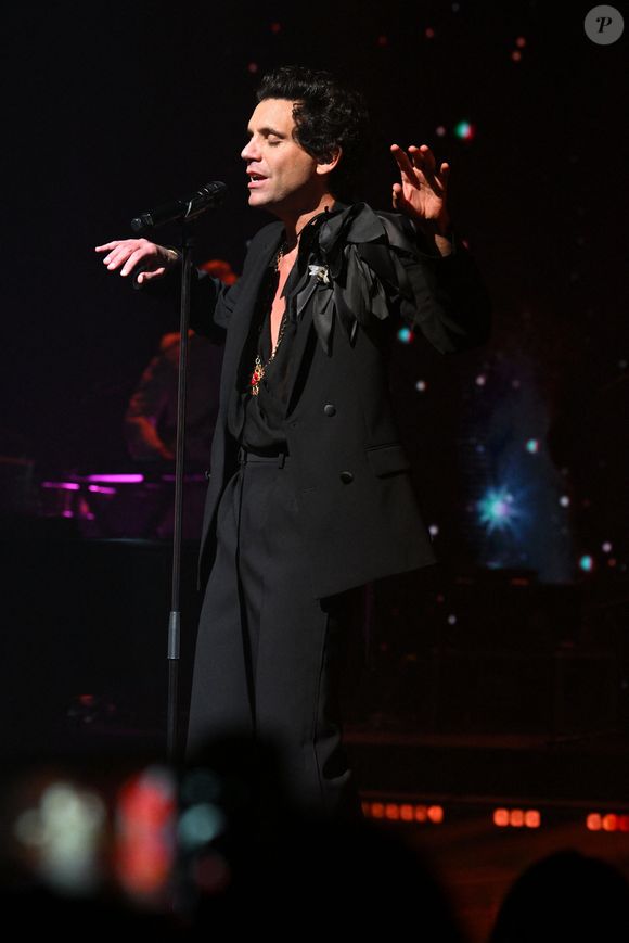 Mika, l'auteur-compositeur-interprète, musicien et acteur libano-américano-britannique, en concert sur la scène du Grand Auditorium du Palais des Festivals de Cannes dans le cadre du MIDEM 2025 le 30 janvier 2025.
© Bruno Bebert/Bestimage