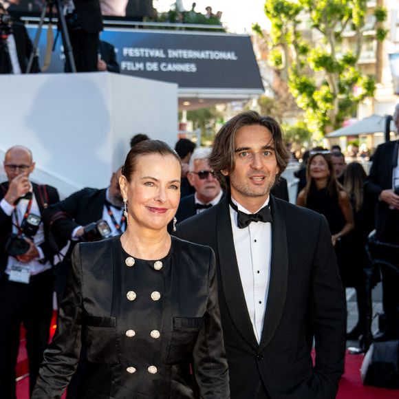 Fils aîné de Carole Bouquet, Dimitri Rassam s'avère être plein de surprises...

Dimitri Rassam et sa mère Carole Bouquet assistent à la projection de 'Megalopolis', dans le cadre de la 77e édition du Festival de Cannes, à Cannes, France. Photo par Ammar Abd Rabbo/ABACAPRESS.COM