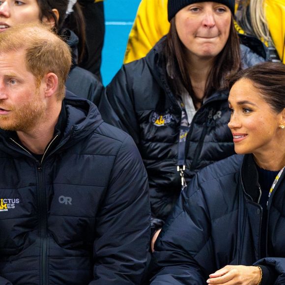 Le prince Harry, duc de Sussex, et Meghan Markle, duchesse de Sussex, ont été aperçus au Hillcrest Recreation Centre au Canada, soutenant le curling en fauteuil roulant lors des Invictus Games Vancouver Whistler 2025, le 09 février 2025. ©Backgrid USA / Bestimage