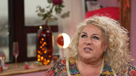 Marianne James répond aux questions de Maïtena Biraben pour "Mesdames"