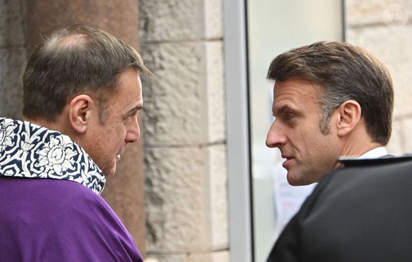 Le président Emmanuel Macron - Obsèques de Didier Guillaume (ancien ministre de l'Agriculture entre 2018 et 2020 et ancien Ministre d'Etat de Monaco 2024–2025) en la cathédrale Notre-Dame-Immaculée de Monaco le 23 janvier 2025. © Bruno Bebert/Bestimage