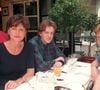 Anne-Marie Périer a en effet épousé en premières noces l'acteur français Claude Barrois, qui est le père de ses deux fils : Paul et Mathias Barrois...

Anne-Marie Périer et ses fils, au restaurant le 07 mai 1995. © Bertrand Rindoff / Bestimage
