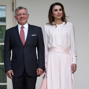 Rania de Jordanie et Melania Trump entretiennent une amitié de longue date.

Le roi Abdallah de Jordanie et la reine Rania de Jordanie - Le roi Abdallah de Jordanie et la reine Rania sont reçus par Donald et Melania Trump à la Maison Blanche à Washington, le 25 juin 2018. © Backgrid USA / Bestimage