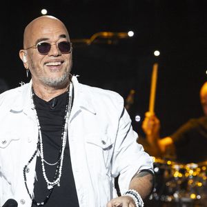 Exclusif - Pascal Obispo lors de l'enregistrement de l'émission "L'anniversaire secret" à Paris le 7 novembre 2023 © Cyril Moreau / Bestimage