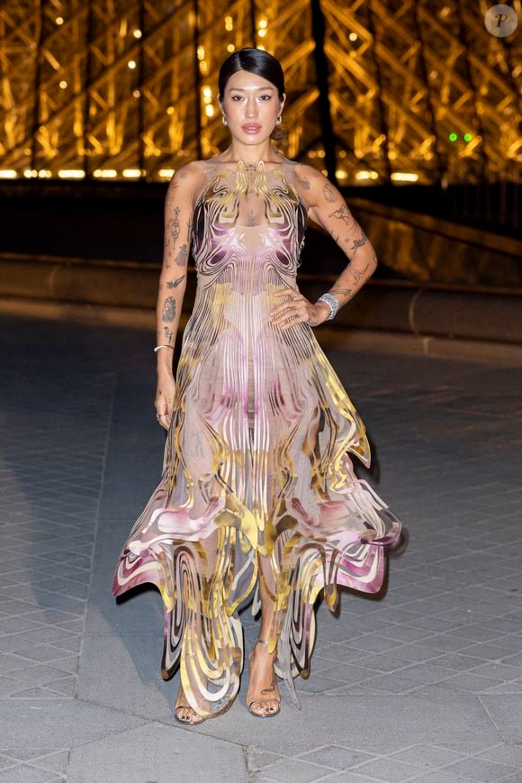 Peggy Gou - Photo Call du « Le Grand Diner du Louvre « lors de la Fashion Week  à Paris le 5 mars 2025. © Olivier Borde /Bestimage
