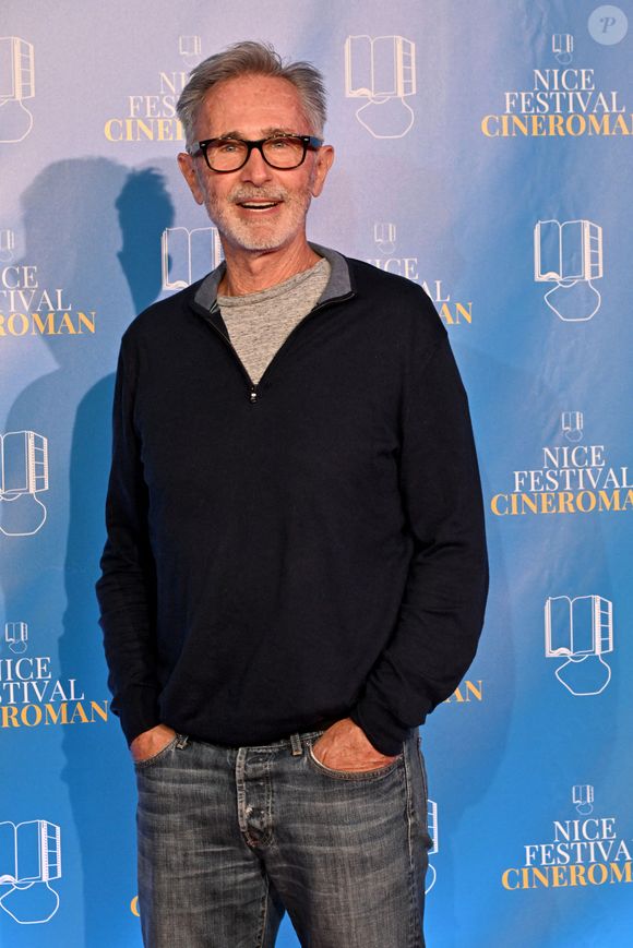 Thierry Lhermitte - Arrivées à la soirée de la 4ème édition du festival Cinéroman à Nice au cinéma Pathé Gare du Sud. © Bruno Bebert / Bestimage