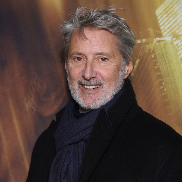 Antoine de Caunes - Avant-première du film "Le choix" de G.Bourdos au cinéma UGC Danton à Paris le 12 Novembre 2024. © Denis Guignebourg/BestImage