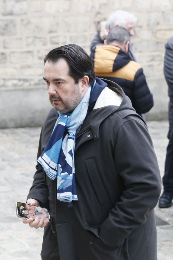 Jean-François Piège lors des obsèques de Jean-Luc Petitrenaud dans l'église Saint-Pierre-du-Gros-Caillou à Paris, le 17 janvier 2025.
© Christophe Clovis/Bestimage