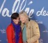 Renaud peut compter sur les femmes importantes de sa vie

Renaud et sa femme Cerise (Christine Marot) lors de l'avant-première du film "La vallée des fous" au Pathé Wepler à Paris.
© Jack Tribeca / Bestimage