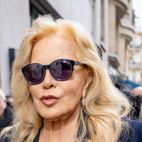 Sylvie Vartan et sa fille Darina Scotti - Arrivées au défilé Stéphane Rolland salle Pleyel Collection Haute Couture Printemps/Eté 2025 lors de la Fashion Week de Paris (PFW), France, le 28 janvier 2025. © Pierre Perusseau/Bestimage
