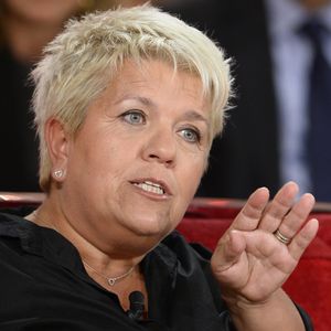Mimie Mathy - Enregistrement de l'émission "Vivement Dimanche" diffusée le 11 mai 2014 - invité principal Patrick Fiori -
Paris le 7 mai 2014
Crédit : COADIC GUIREC / BESTIMAGE