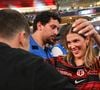 L'ex-miss France a assisté à l'exploit du stade toulousain, sacré champion du top 14 pour la 4ème année consécutive

Iris Mittenaere et Antoine Dupont -  Victoire des Toulousains en finale du Top 14, face à Montpellier (28 - 20) au stade de France, le 27 juin 2026. 
© Christian Liewig / Bestimage