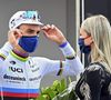 Son compagnon Julian Alaphilippe a lourdement chuté, et s'est blessé à l'épaule.

Le cycliste français Julian Alaphilippe, avec sa compagne Marion Rousse, lors de sa troisième victoire lors de la Flèche Wallonne à Huy en Belgique, le 21 avril 2021. © Photo News / Panoramic / Bestimage