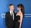 Anne Hathaway sera de retour au cinéma fin avril dans la suite tant attendue du Diable s'habille en Prada.

Anne Hathaway et son mari Adam Shulman assistent à l'avant-première de la comédie musicale "The Music Man" au Winter Garden Theatre à New York.
Bestimage