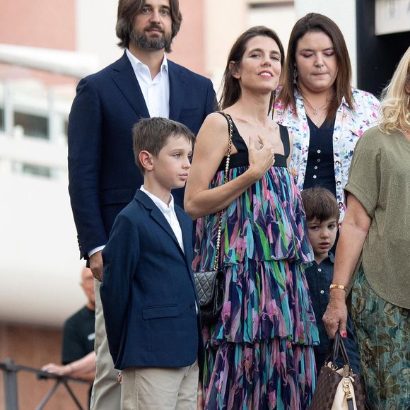 Charlotte Casiraghi, Dimitri Rassam, Raphael Elmaleh et Balthazar Rassam lors du traditionnel pique-nique de Monaco le 9 septembre 2023 à Monaco. Photo Pierre Villard/Pool/ABACAPRESS.COM