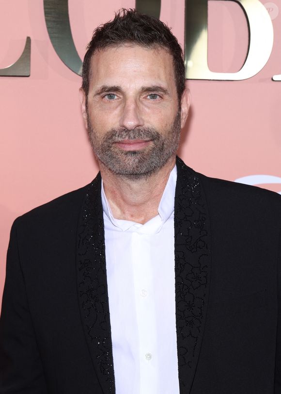 Richard Orlinski - Photocall du "Global Gift Gala" sur la Môme Plage lors du 79ème Festival international du Film de Cannes le 20 mai 2026. © Denis Guignebourg/Bestimage