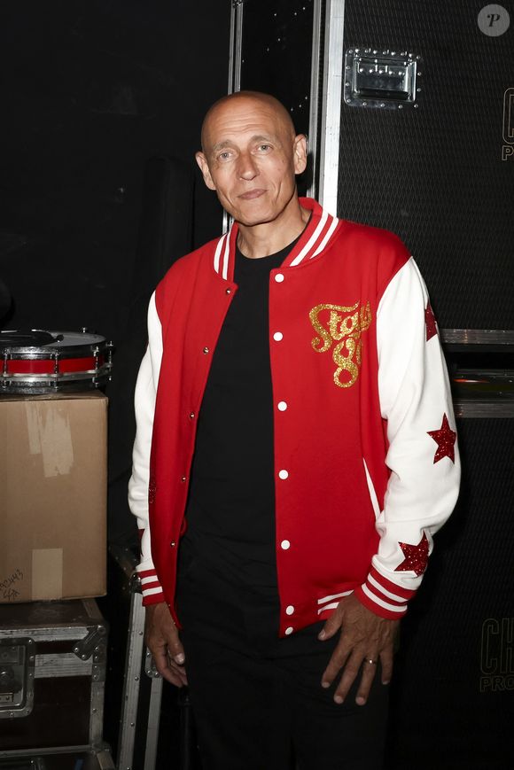 Dans un entretien accordé à "Ici Paris", le chanteur s'est confié sur ses désaccords avec son ancien acolyte

Exclusif - Début de soirée (William Picard) en backstage du concert Stars 80 vs Stars 90 au stade Decathlon  Arena à Lille le 6 juin 2025. Ce concert sera diffusé en direct sur M6 le 7 juin 2025
© Jack Tribeca / Bestimage