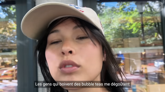 Extrait du clip Échec et mat de Miki Duplay