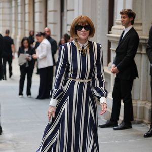 Anna Wintour au défilé Ralph Lauren, collection prêt-à-porter printemps/été 2027 à New York, le 9 septembre 2026. Crédit photo : Backgrid USA / Bestimage