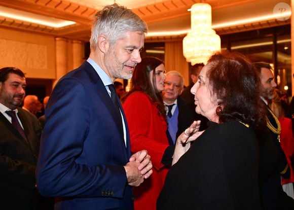 Laurent Wauquiez au dîner annuel du CCAF (Conseil de coordination des associations arméniennes de France) à l'hôtel du collectionneur à Paris le 11 mars 2025
Comme chaque année, la onzième édition du désormais fameux dîner du CCAF a fait salle comble. 450 personnes se sont retrouvées dans les salons de l'hôtel du collectionneur, à Paris. Lors du cocktail, plusieurs personnalités politiques ont eu l'occasion de s'entretenir avec les invités.
Comme de coutume, un certain nombre de figures intellectuelles étaient également au dîner.
C'est Nelson Monfort qui a présenté la soirée en rappelant que la soirée est l'occasion de nous retrouver et de réaffirmer les liens profonds qui unissent la France et l'Arménie, liens tissés par l'histoire, la culture et des valeurs communes.
Cette soirée incarne à la fois un hommage solennel et un appel à l'action. Hommage envers celles et ceux qui oeuvrent sans relâche pour la cause arménienne; mais appel à la communauté internationale pour qu'elle s'engage résolument pour la justice et la paix.

© Christian Liewig / Bestimage
