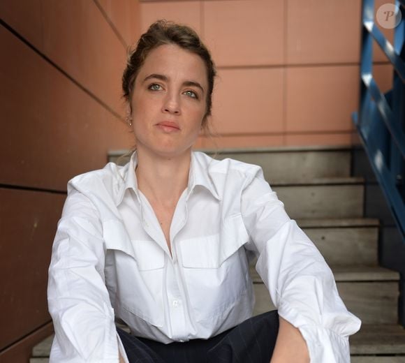 Exclusif - Rendez-vous photo avec Adèle Haenel sur la terrasse Unifrance lors du 72ème Festival International du Film de Cannes, le 22 mai 2019.

©Veeren / Bestimage