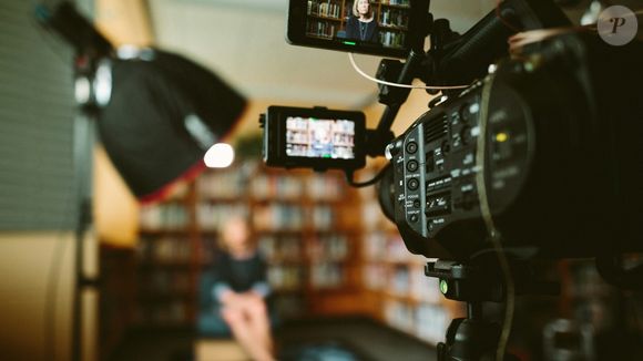 Une chaîne fait ses adieux à ses téléspectateurs après 17 ans de bons et loyaux services.