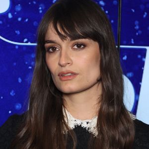 Clara Luciani assiste à la première de Joli Joli à l'UGC Les Halles à Paris, France, le 03 décembre 2024. Photo par Jerome Dominé/ABACAPRESS.COM