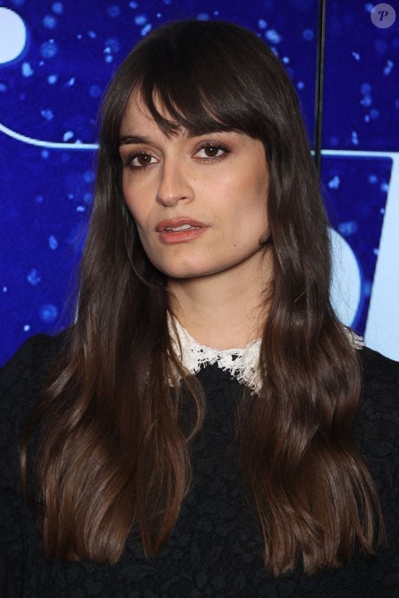 Clara Luciani assiste à la première de Joli Joli à l'UGC Les Halles à Paris, France, le 03 décembre 2024. Photo par Jerome Dominé/ABACAPRESS.COM