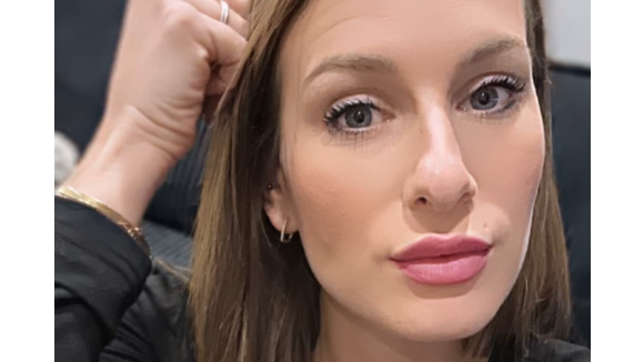 Après une absence remarquée, Camille Santoro (Familles nombreuses) donne enfin de ses nouvelles : "On va y aller doucement"