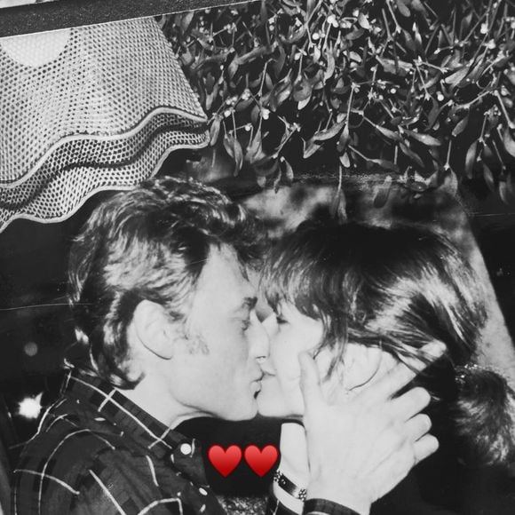 Laura Smet, Instagram