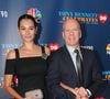 Bruce Willis est atteint d'une démence fronto-temporale incurable depuis 2023.

Bruce Willis et sa femme Emma - Tony Bennett fête ses 90 ans au Radio City Music Hall à New York.
AgenceLK / Bestimage