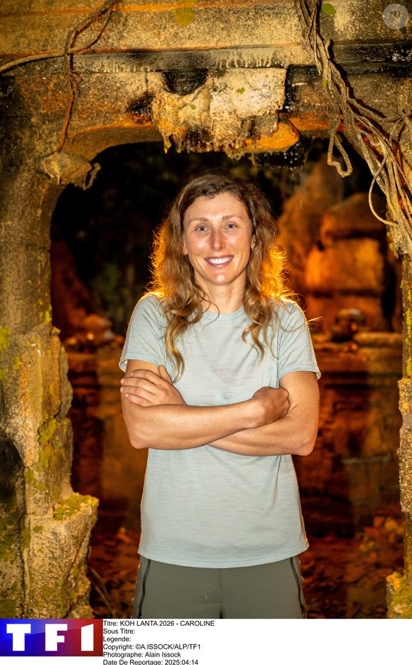 Caroline dans "Koh-Lanta : les reliques du destin".