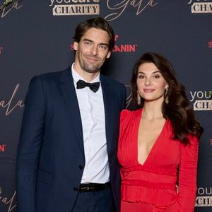 Alice Detollenaere vient d’annoncer sur Instagram qu’elle se rendait à Paris avec son compagnon

Camille Lacourt et sa compagne Alice Detollenaere - Photocall de la première édition du "You Care Charity Gala" en faveur de la cause animale et de l'environnement au Cercle Interalliée à Paris le 3 décembre 2024. Le 3 décembre 2024.   © Cyril Moreau/Bestimage